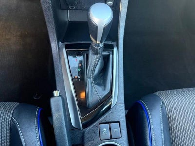 2018 Toyota Corolla SE CVT (Natl)