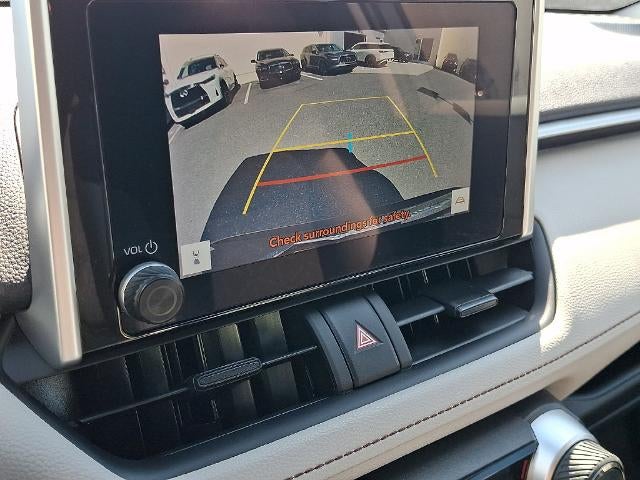 2023 Toyota RAV4 Hybrid XLE AWD (Natl)