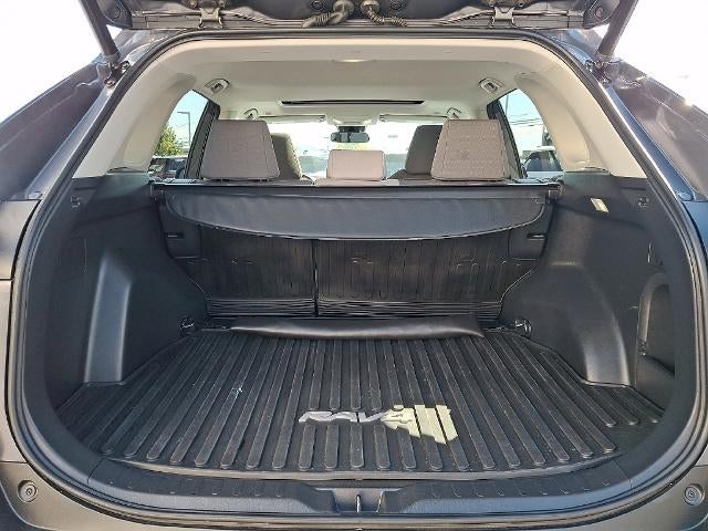 2023 Toyota RAV4 Hybrid XLE AWD (Natl)