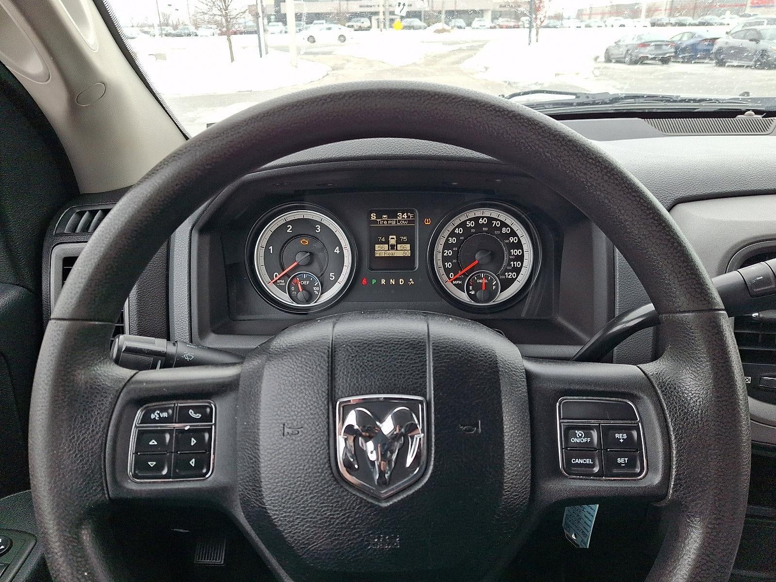 2014 RAM 2500 4WD Crew Cab 6.4 Ft Box Tradesman