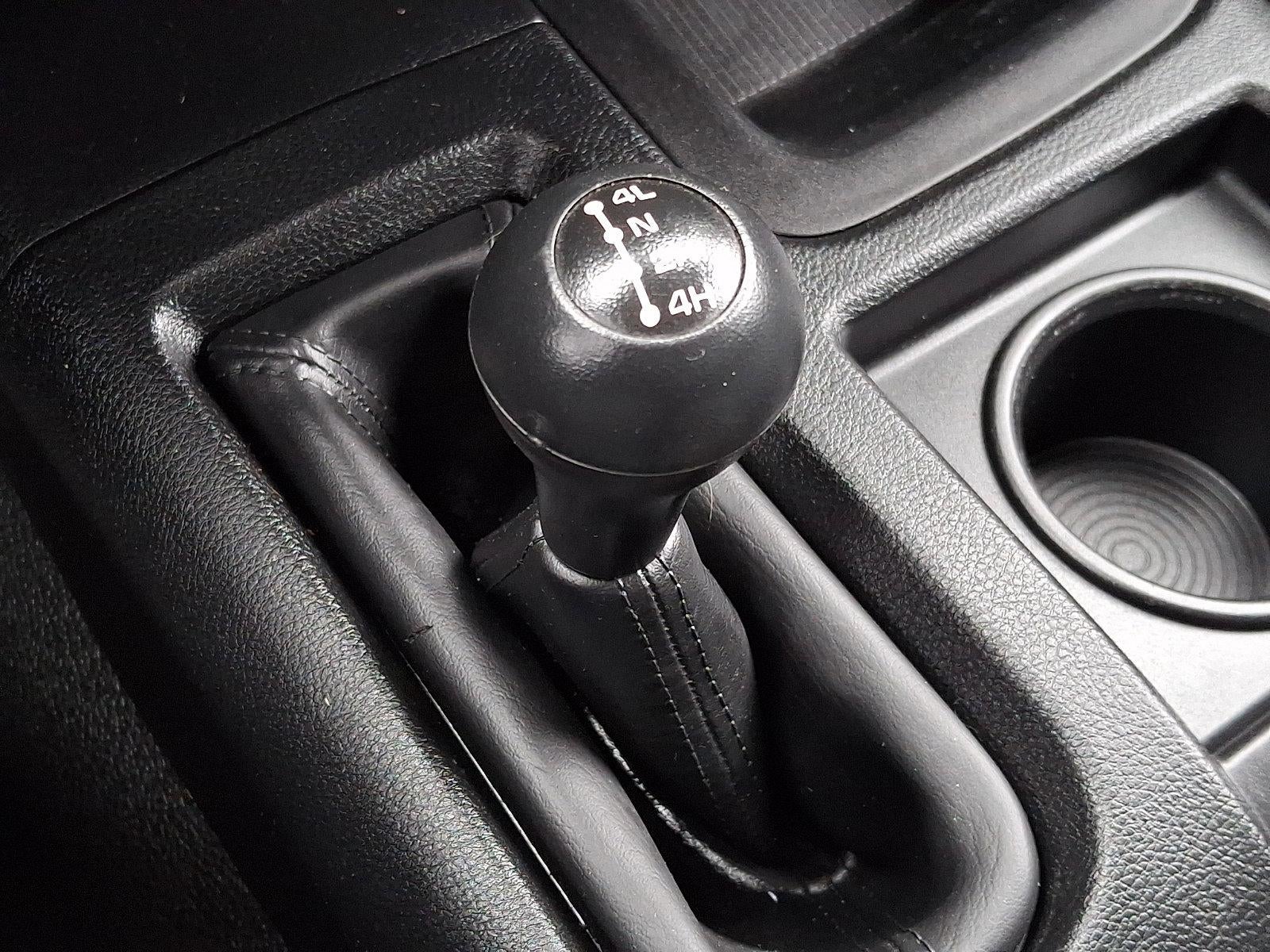 2014 RAM 2500 4WD Crew Cab 6.4 Ft Box Tradesman