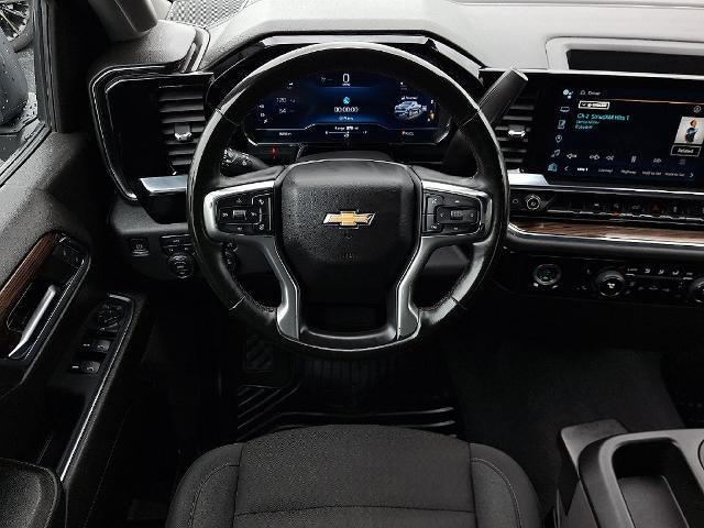 2024 Chevrolet Silverado 1500 Crew Cab Short Box 4-Wheel Drive LT 2FL