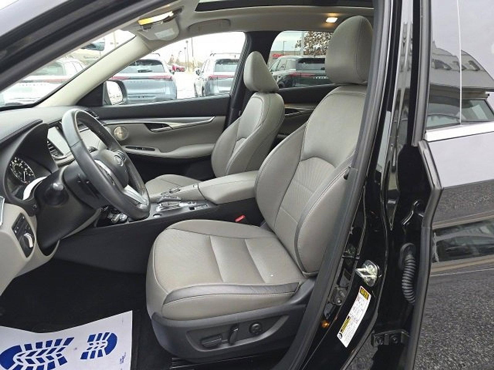 2023 INFINITI QX50 LUXE AWD