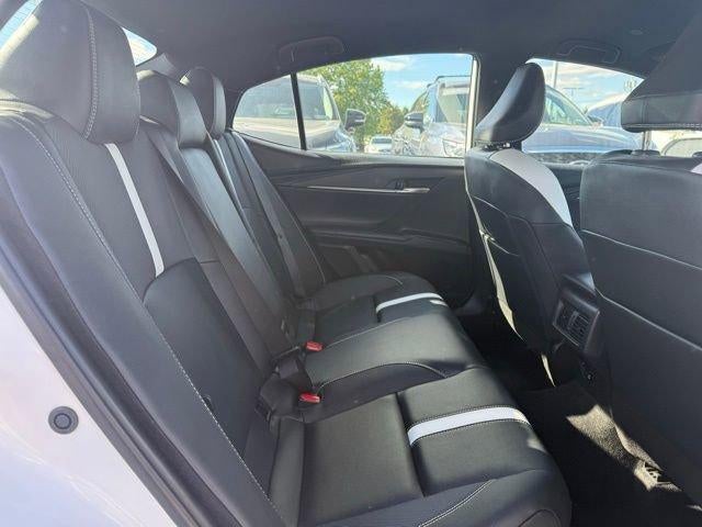 2026 Toyota Camry SE (SE)