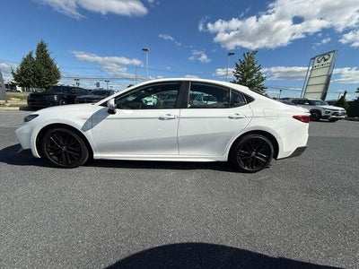 2026 Toyota Camry SE (SE)