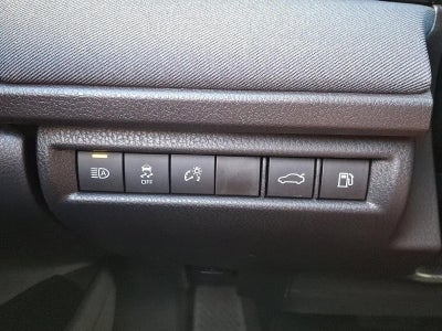 2025 Toyota Camry LE AWD (Natl)