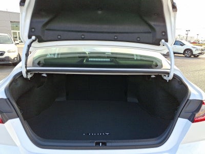 2025 Toyota Camry LE AWD (Natl)