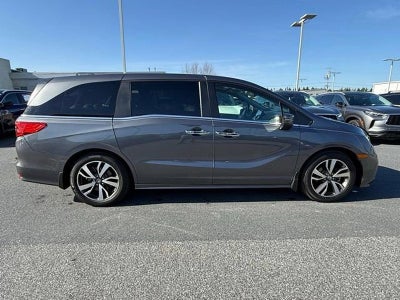 2023 Honda Odyssey Touring Auto