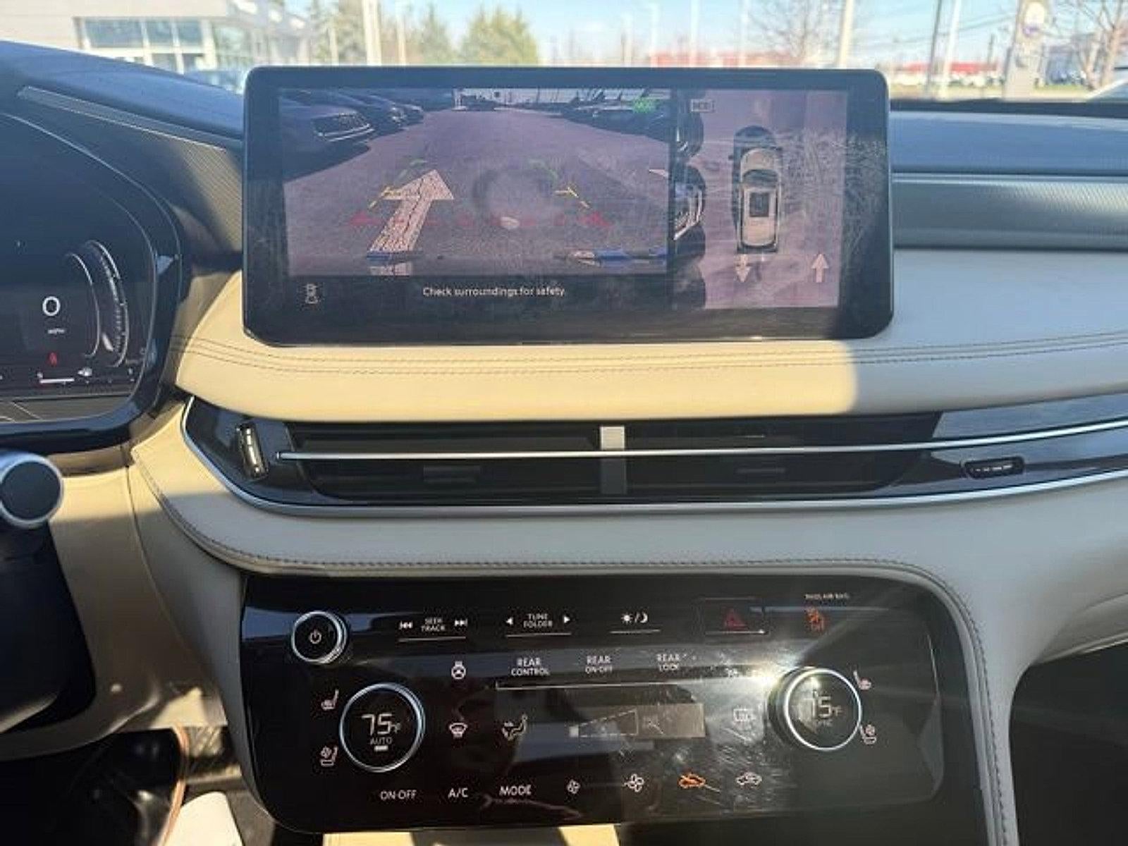 2025 INFINITI QX60 LUXE AWD