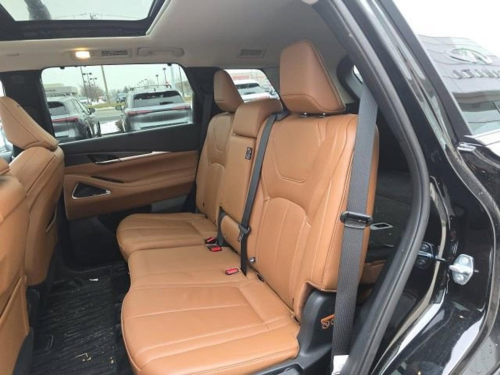 2025 INFINITI QX60 SENSORY AWD