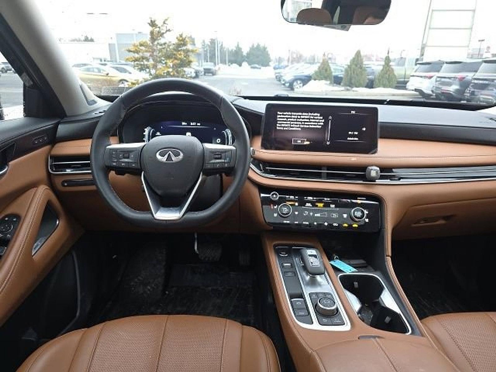 2025 INFINITI QX60 SENSORY AWD