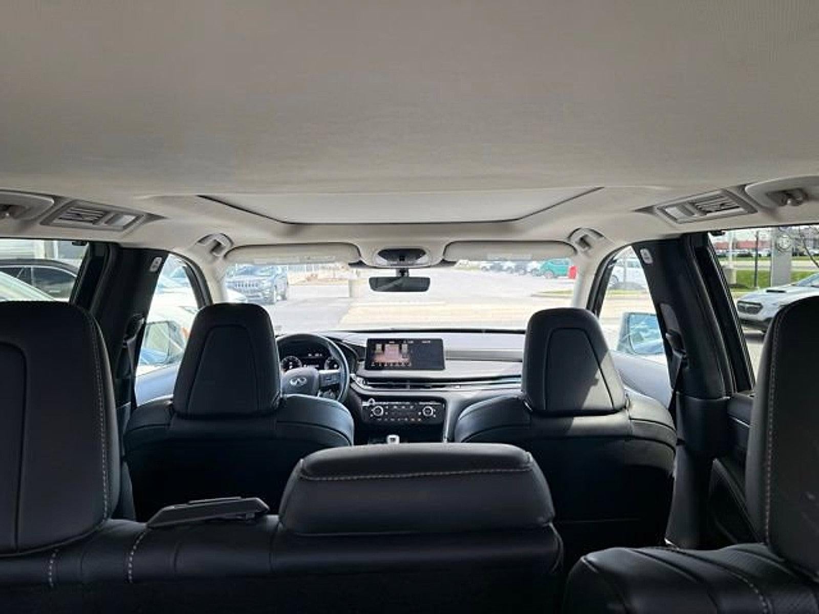 2023 INFINITI QX60 LUXE AWD