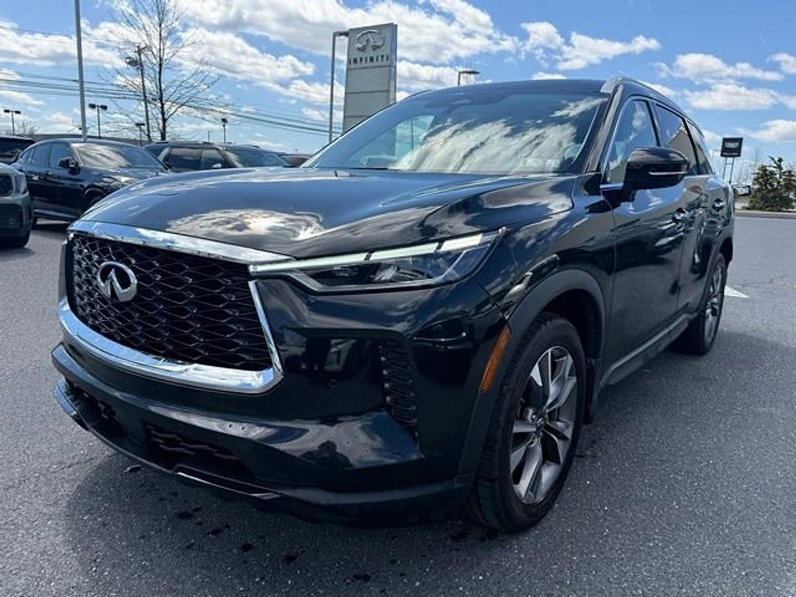 2023 INFINITI QX60 LUXE AWD