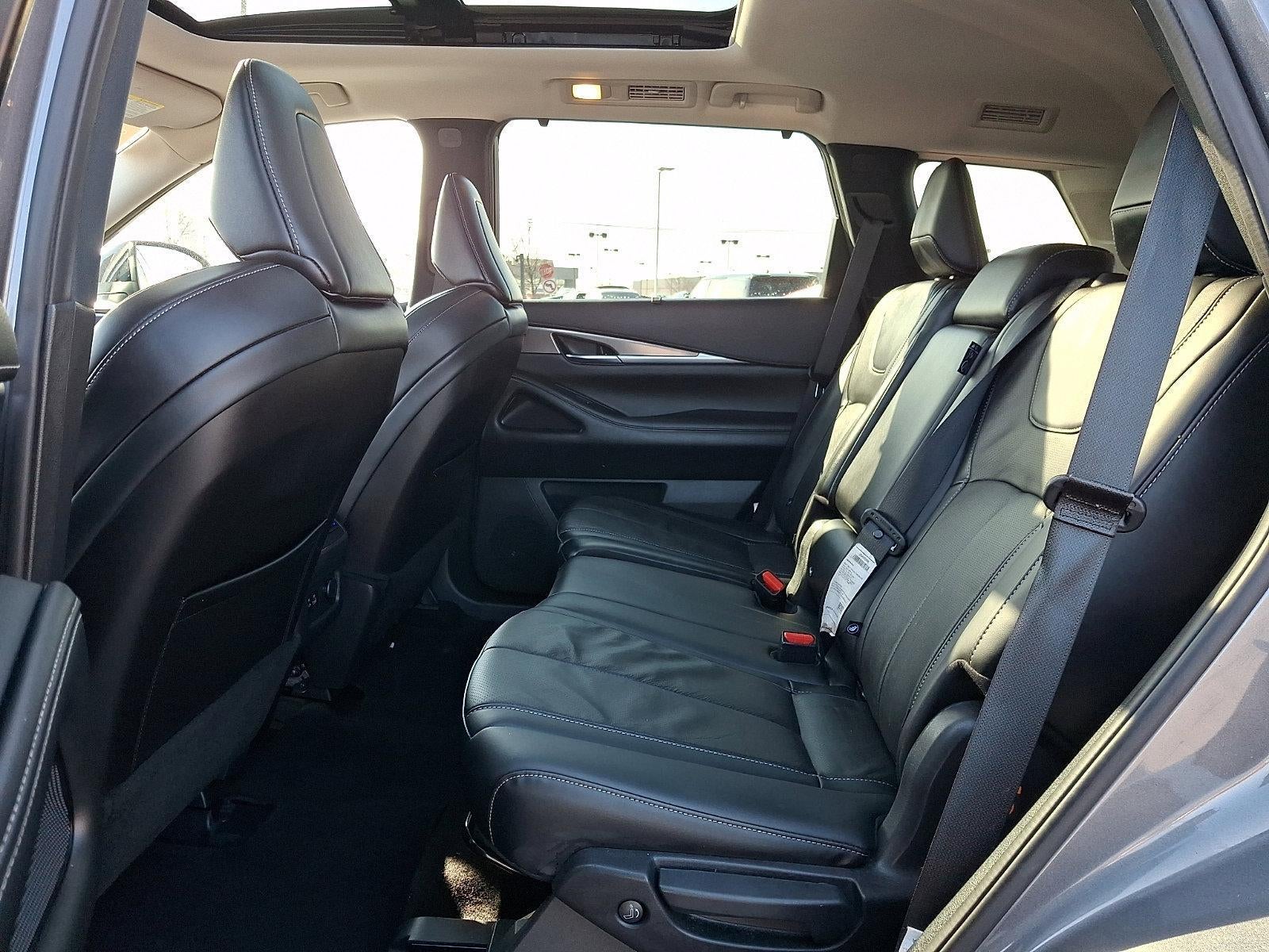 2023 INFINITI QX60 LUXE AWD