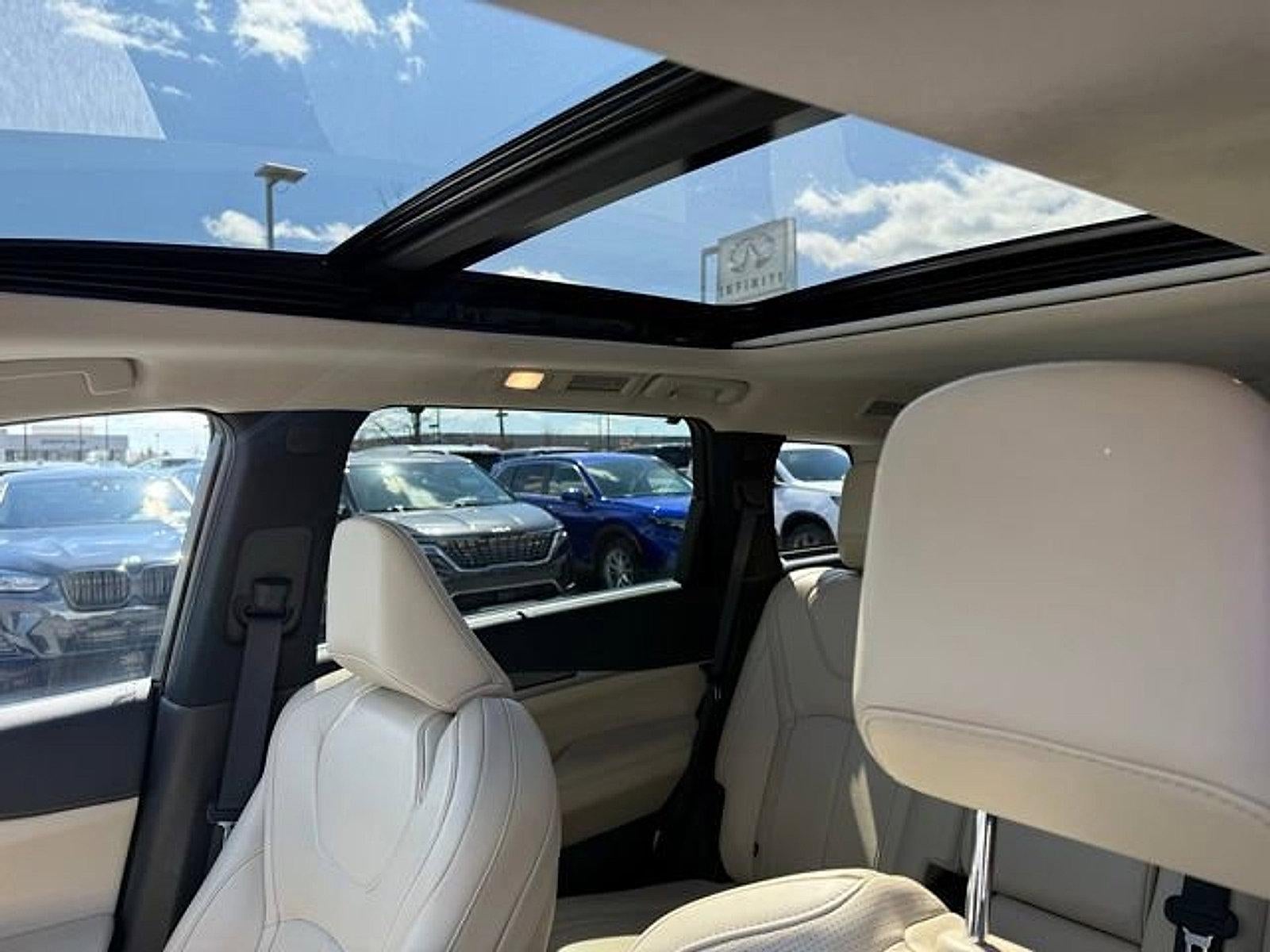 2023 INFINITI QX60 LUXE AWD