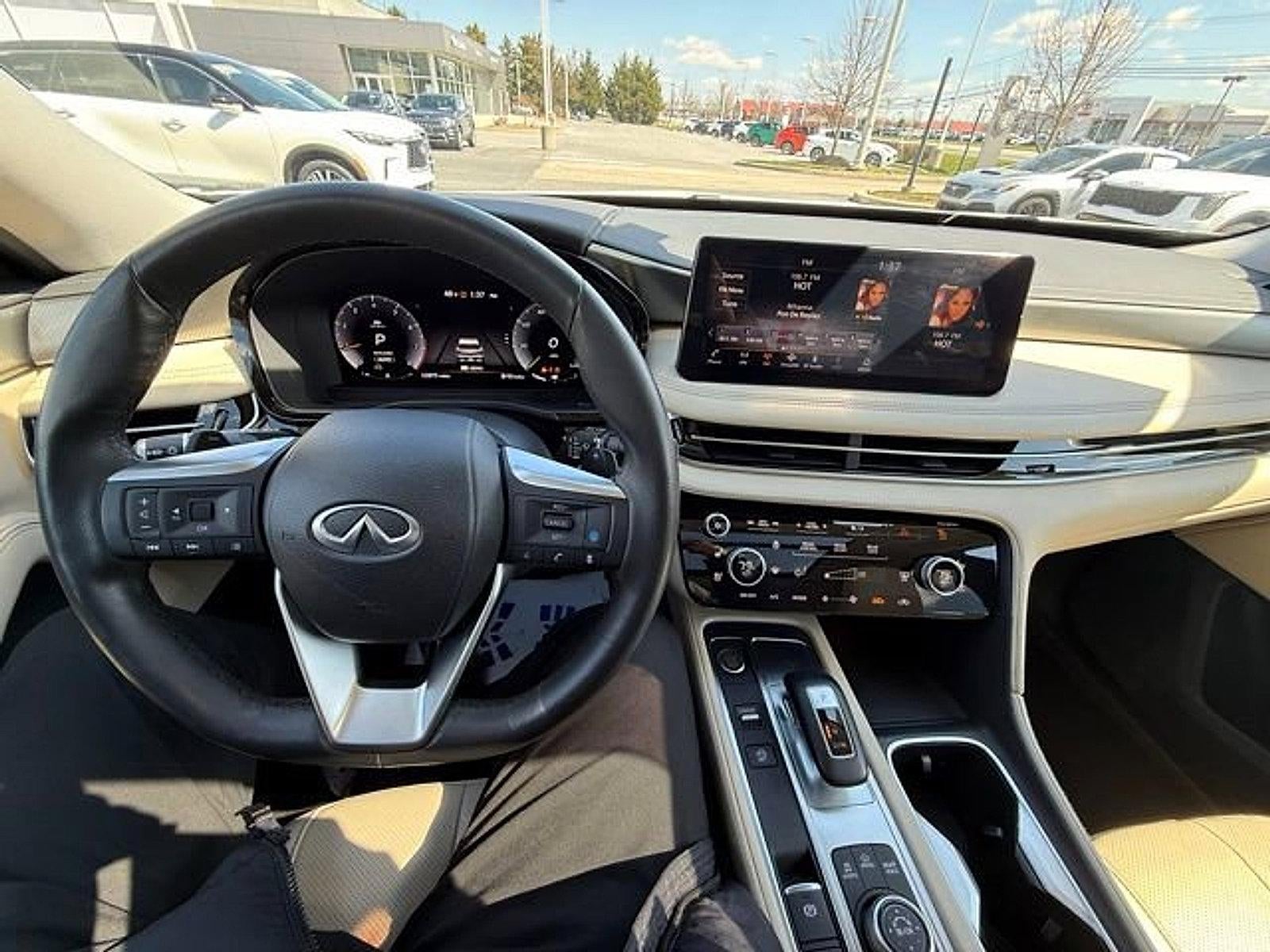 2023 INFINITI QX60 LUXE AWD