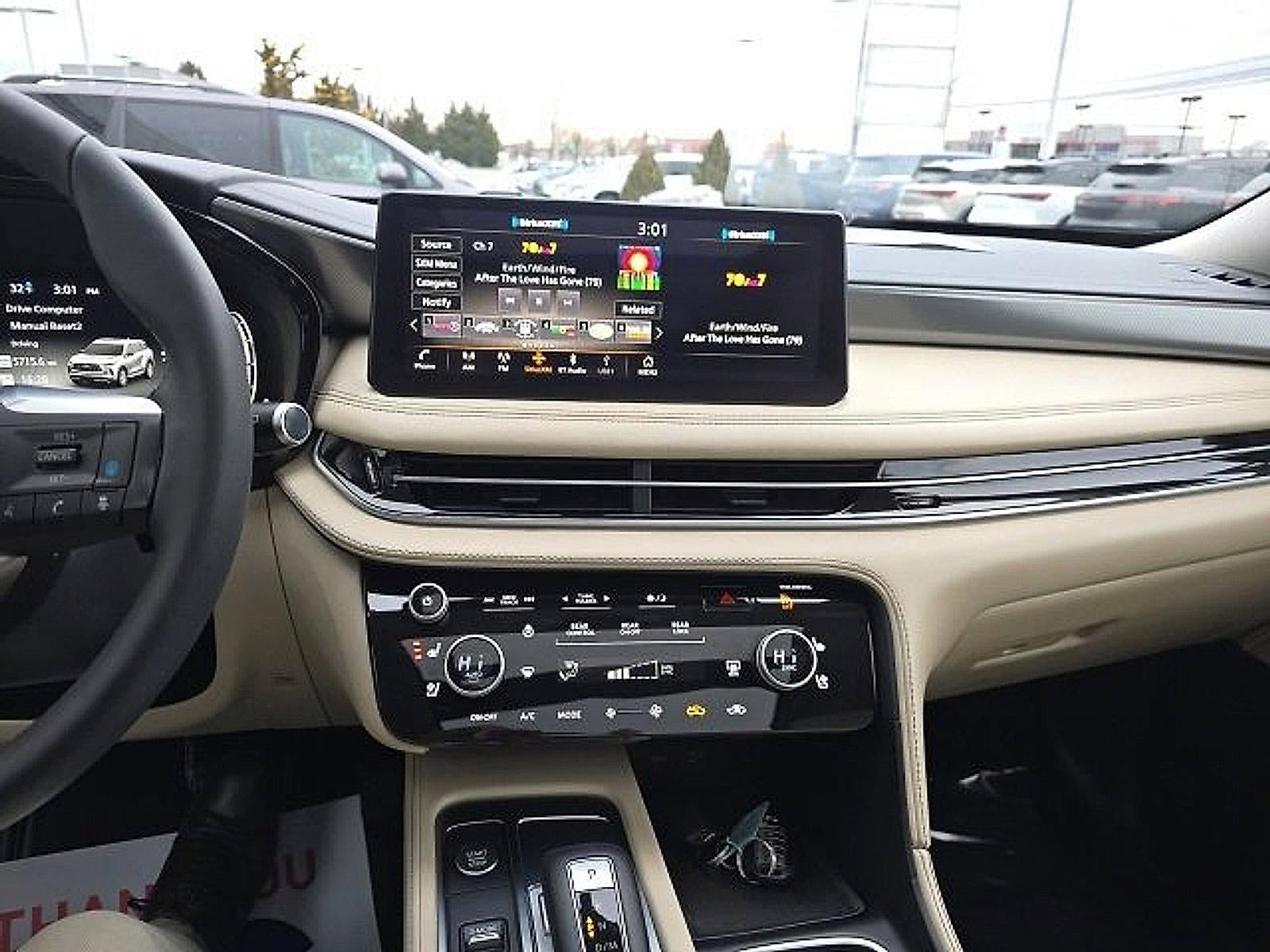 2023 INFINITI QX60 LUXE AWD