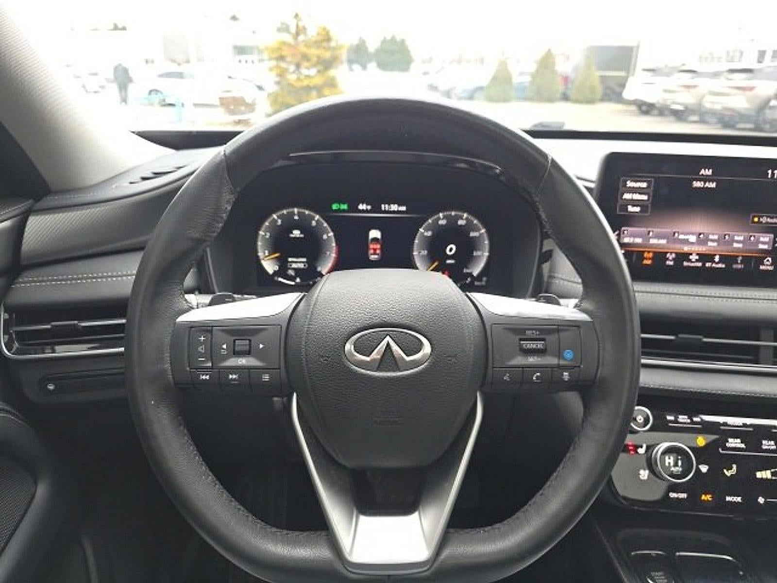 2022 INFINITI QX60 LUXE AWD