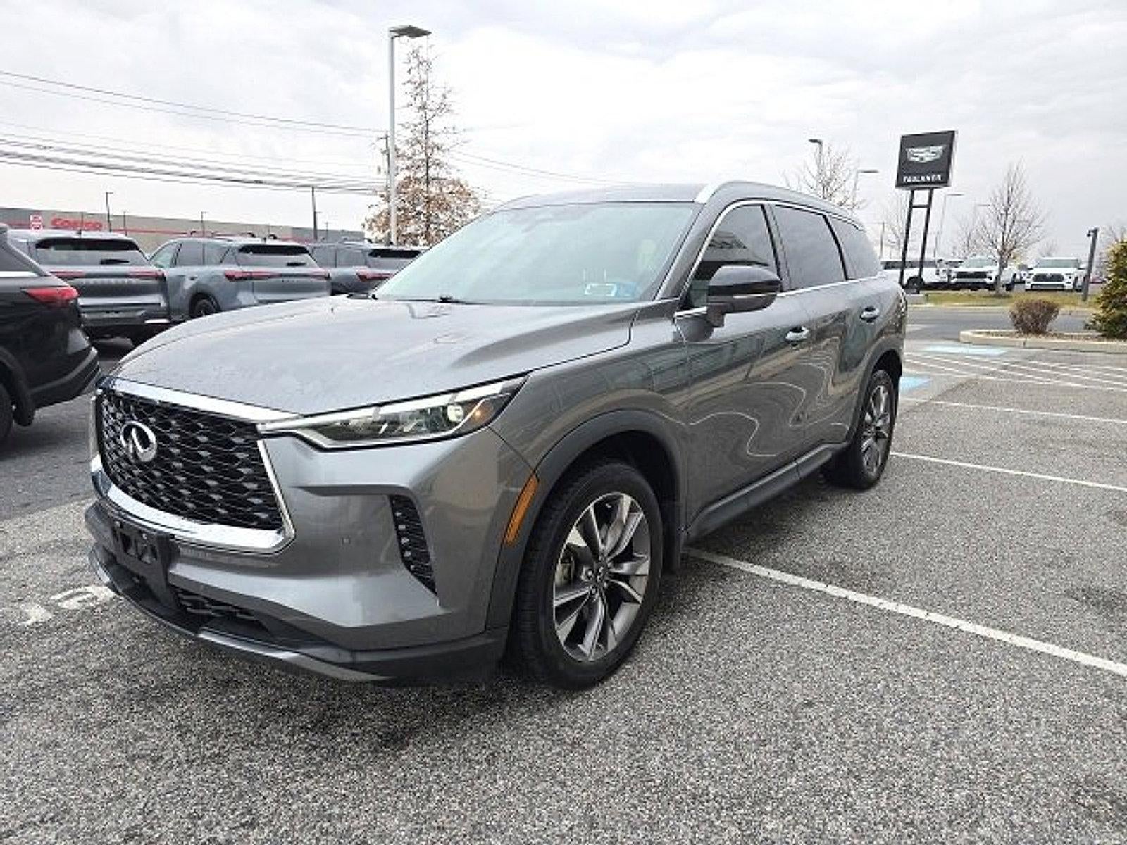 2022 INFINITI QX60 LUXE AWD