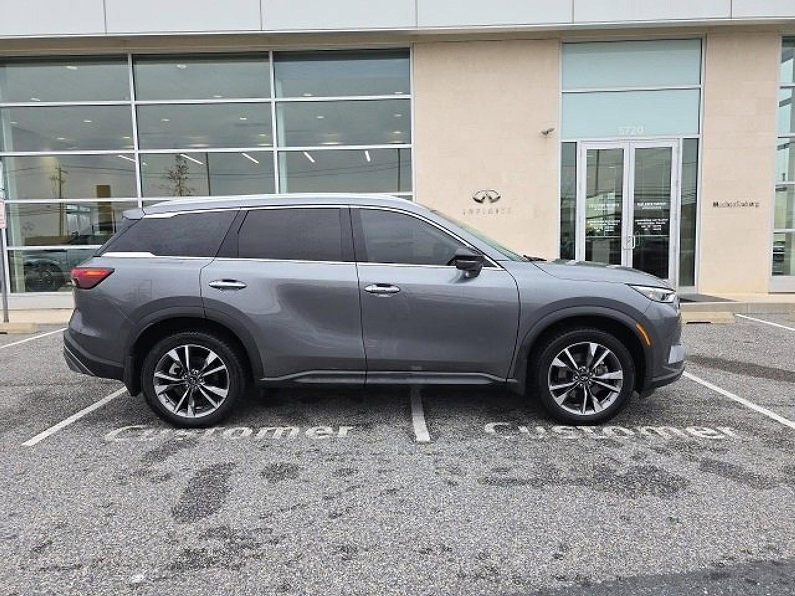 2022 INFINITI QX60 LUXE AWD