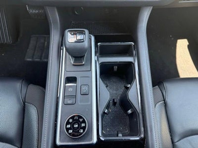 2022 Nissan Pathfinder SL 4WD