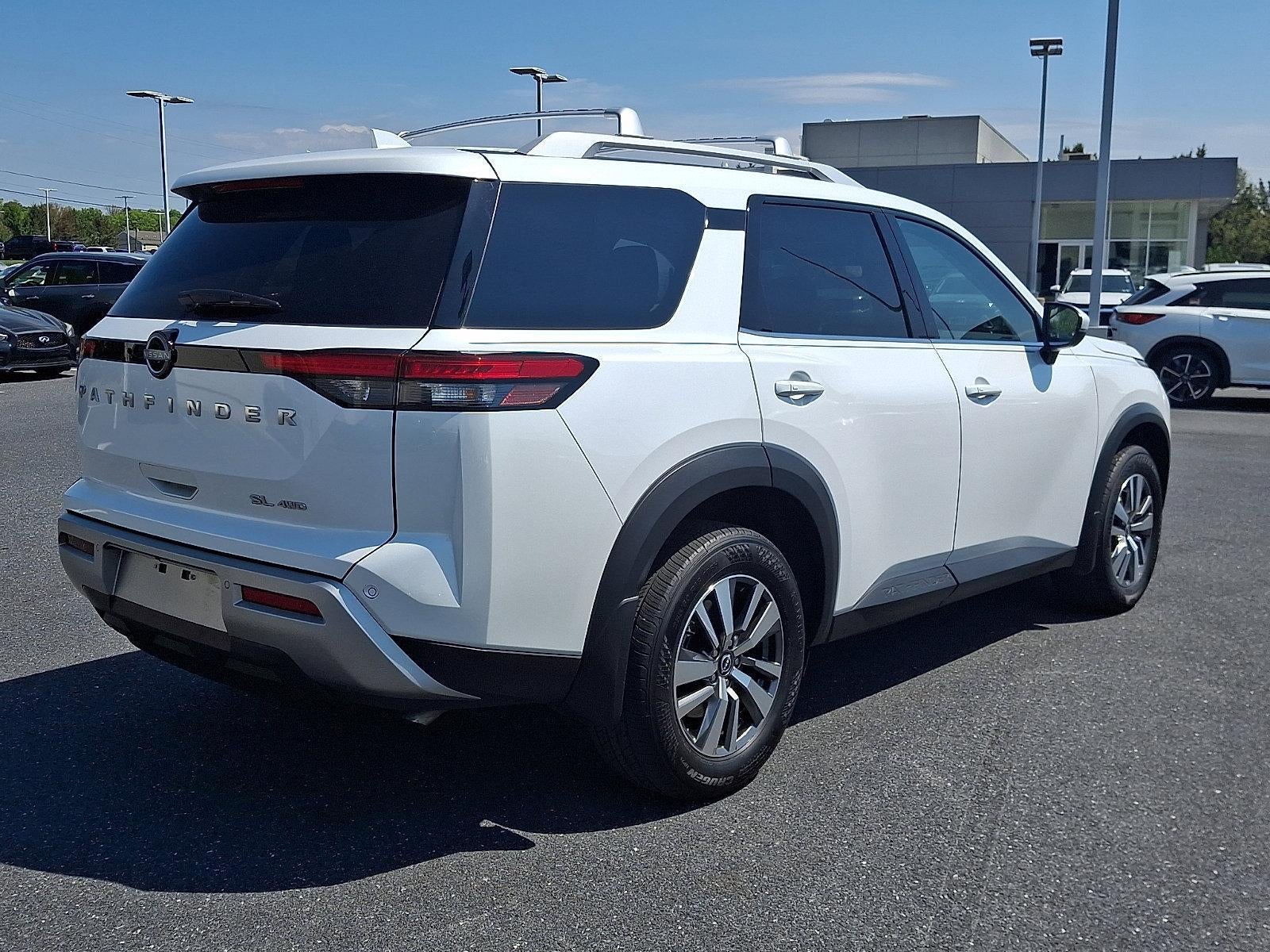 2025 Nissan Pathfinder SL 4WD