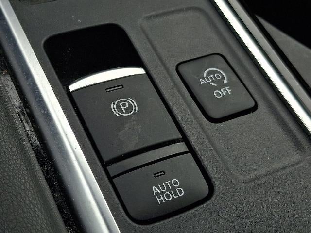 2024 Nissan Pathfinder SL 4WD