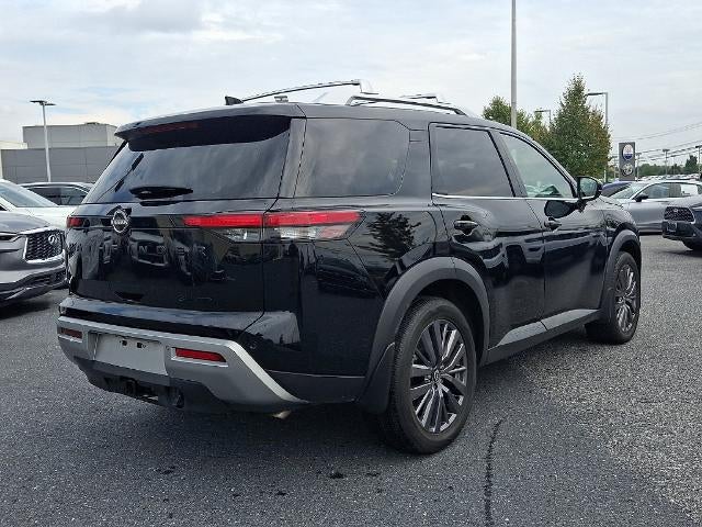 2024 Nissan Pathfinder SL 4WD