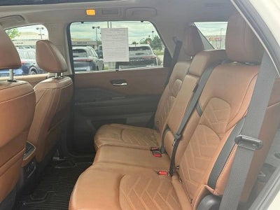2023 Nissan Pathfinder Platinum 4WD