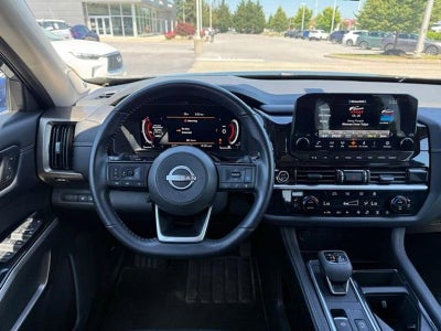 2023 Nissan Pathfinder Platinum 4WD