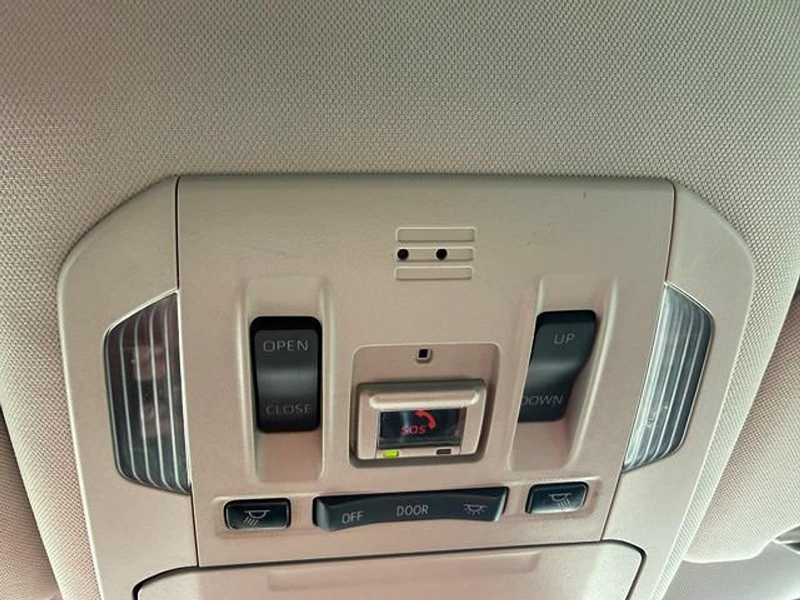 2021 Toyota Highlander XLE AWD (Natl)