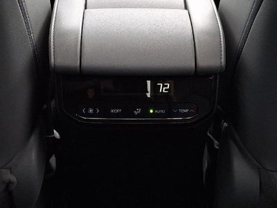 2021 Toyota Highlander XLE AWD (Natl)