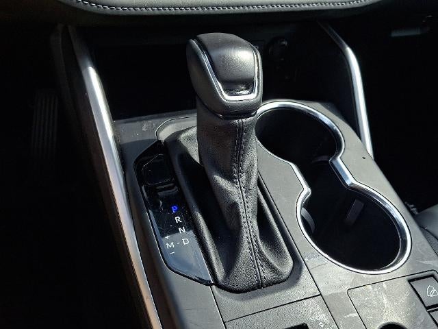 2025 Toyota Highlander XLE AWD (Natl)