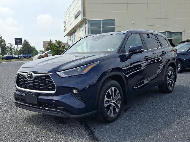 2025 Toyota Highlander XLE AWD (Natl)