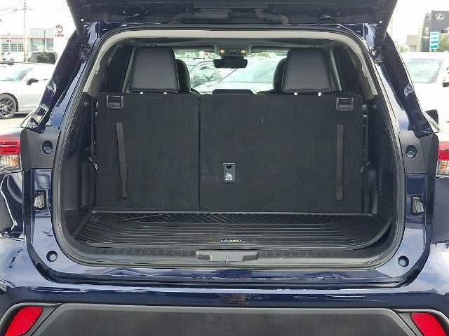 2025 Toyota Highlander XLE AWD (Natl)