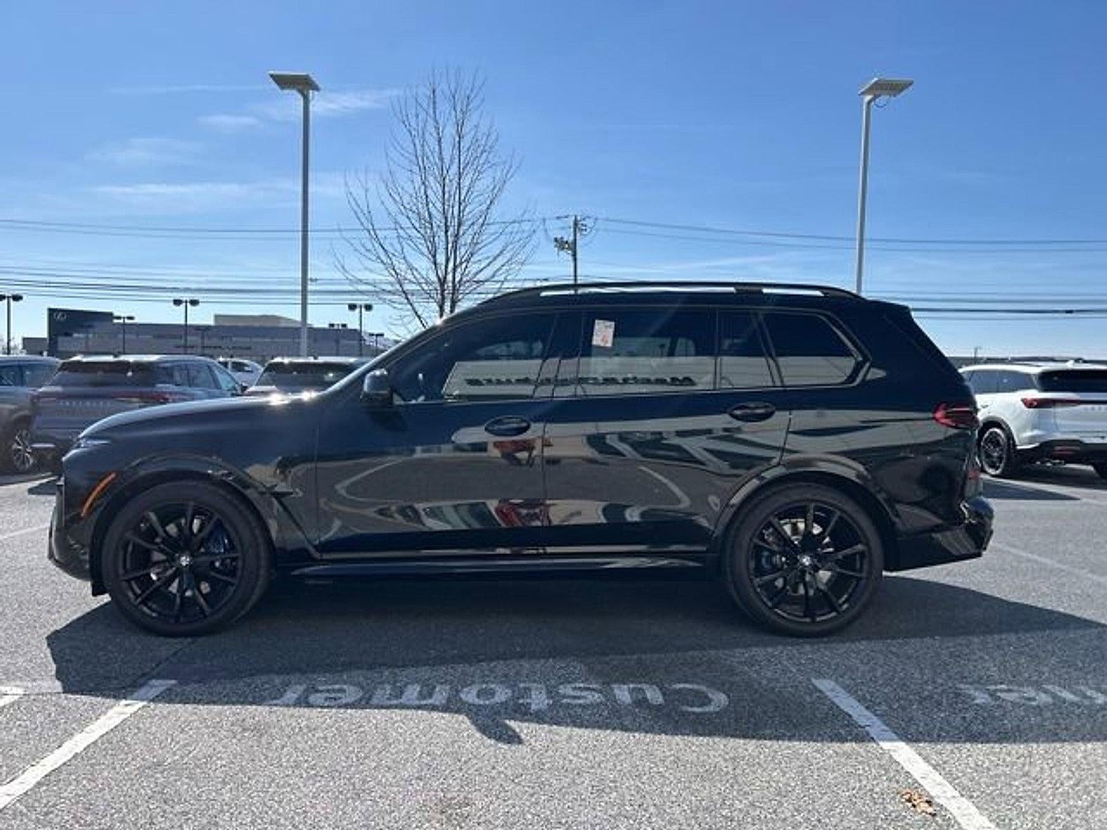 2026 BMW X7 xDrive40i Sports Activity Vehicle