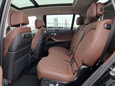 2026 BMW X7 xDrive40i Sports Activity Vehicle