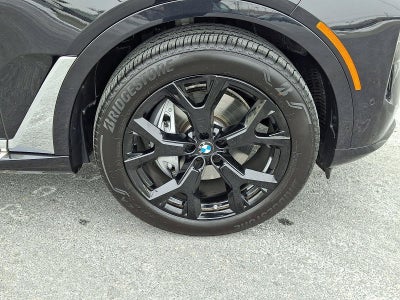 2026 BMW X7 xDrive40i Sports Activity Vehicle