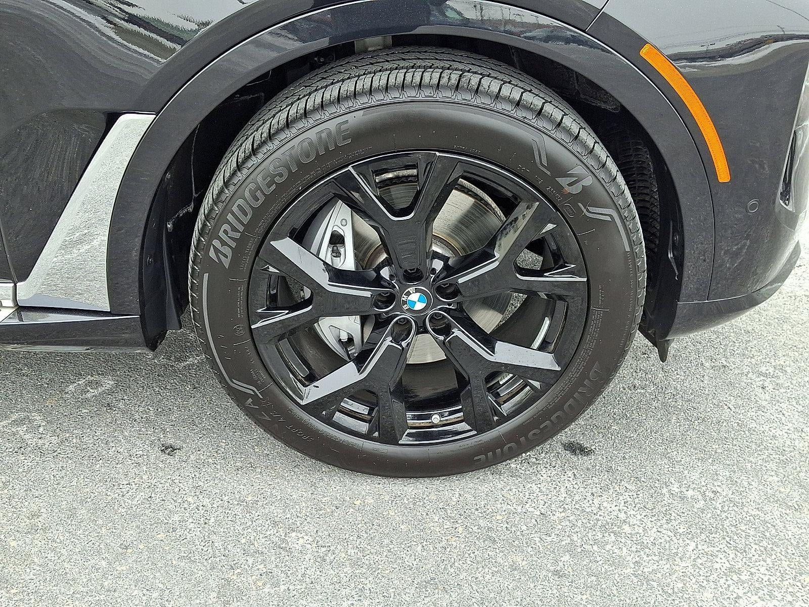 2026 BMW X7 xDrive40i Sports Activity Vehicle