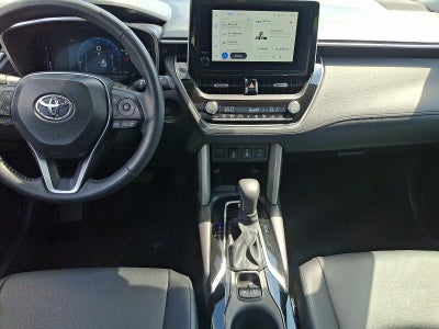 2025 Toyota Corolla Cross XLE 4WD (Natl)
