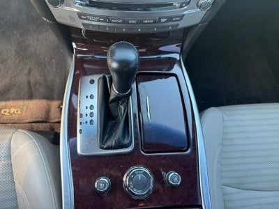 2019 INFINITI Q70 3.7 LUXE AWD