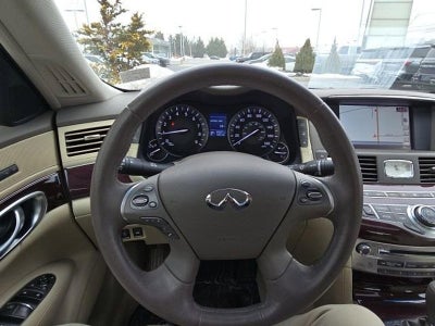 2017 INFINITI Q70L 3.7 AWD