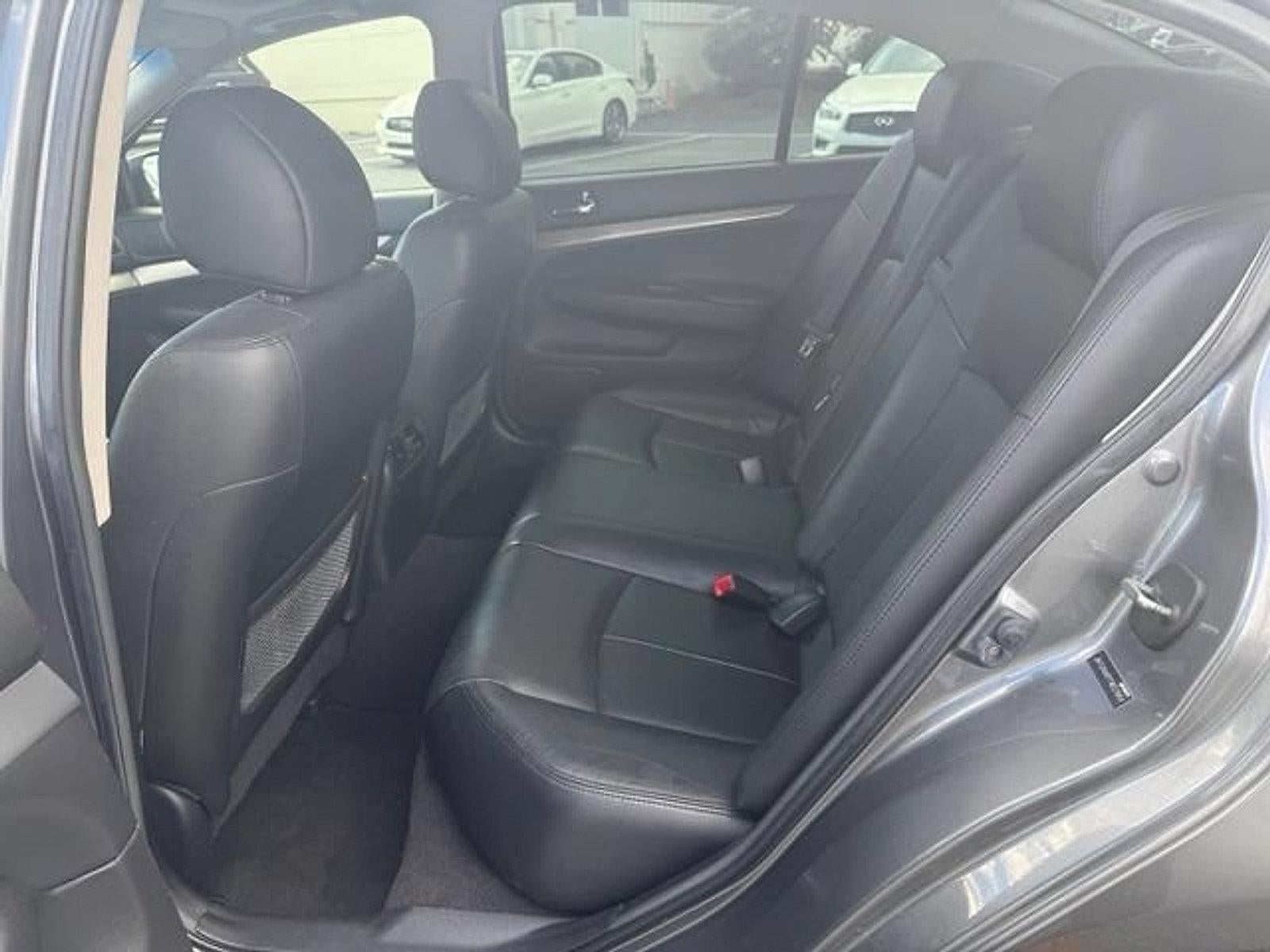 2015 INFINITI Q40 AWD
