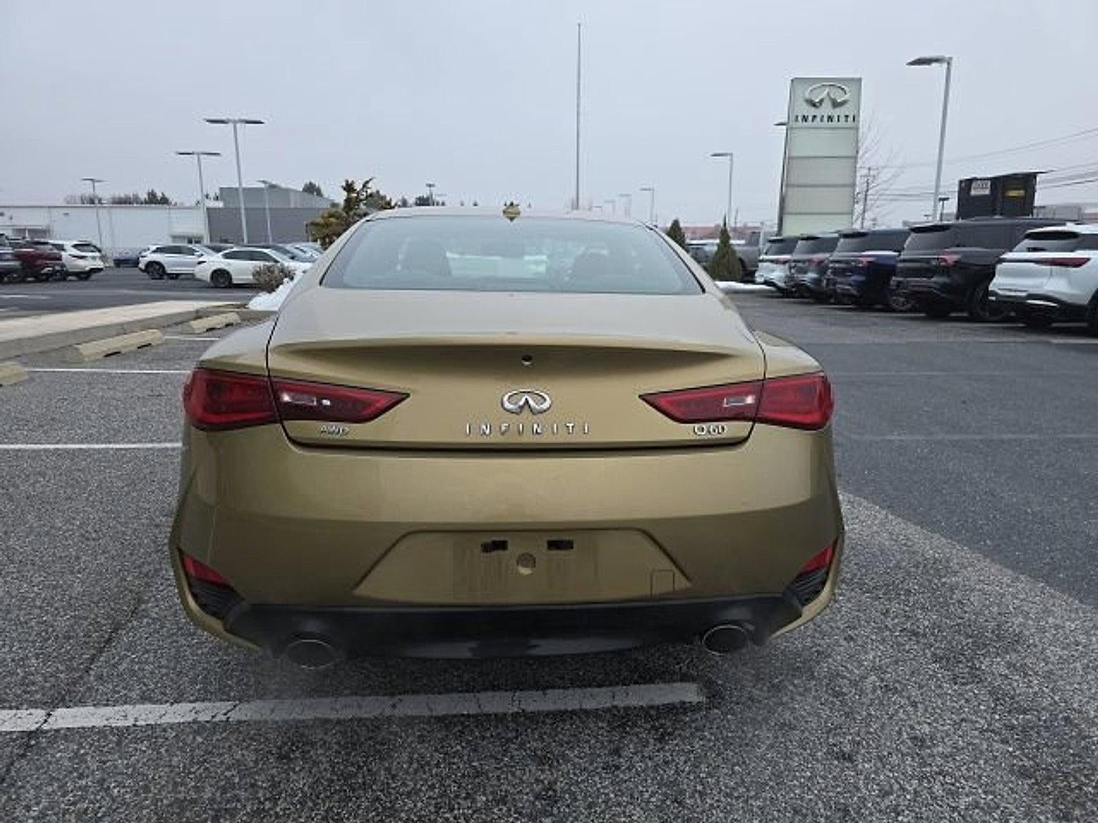 2018 INFINITI Q60 3.0t LUXE AWD