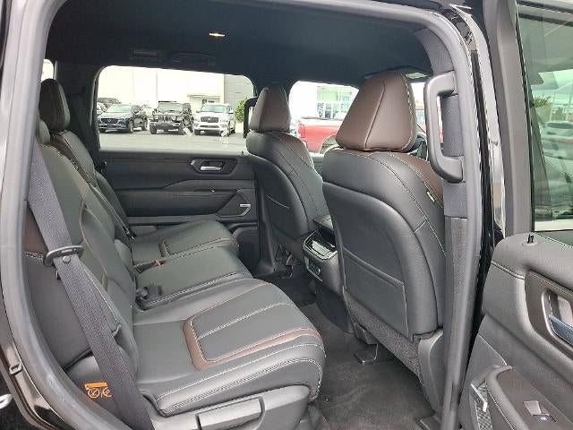 2025 Nissan Armada 4x4 SL
