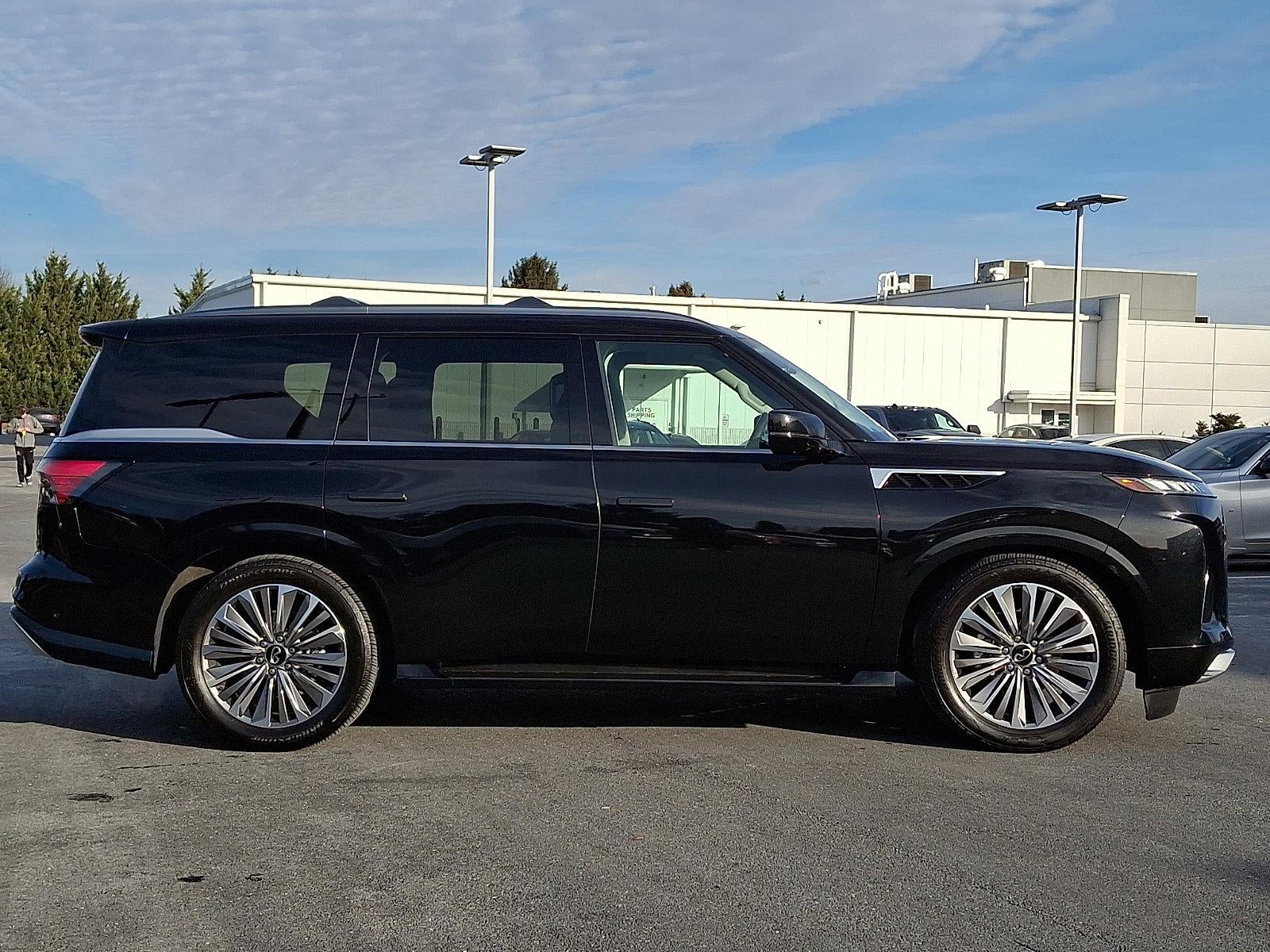 2025 INFINITI QX80 SENSORY AWD