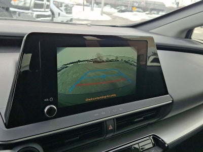 2025 Toyota Prius LE (Natl)