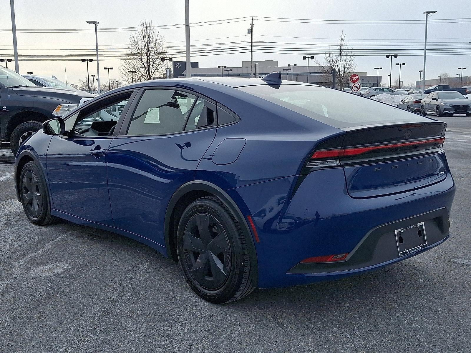 2025 Toyota Prius LE (Natl)