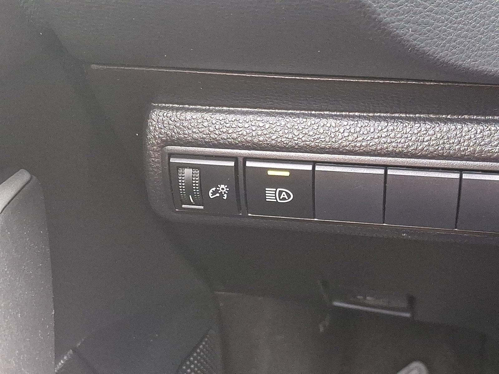 2022 Toyota Corolla SE CVT (Natl)