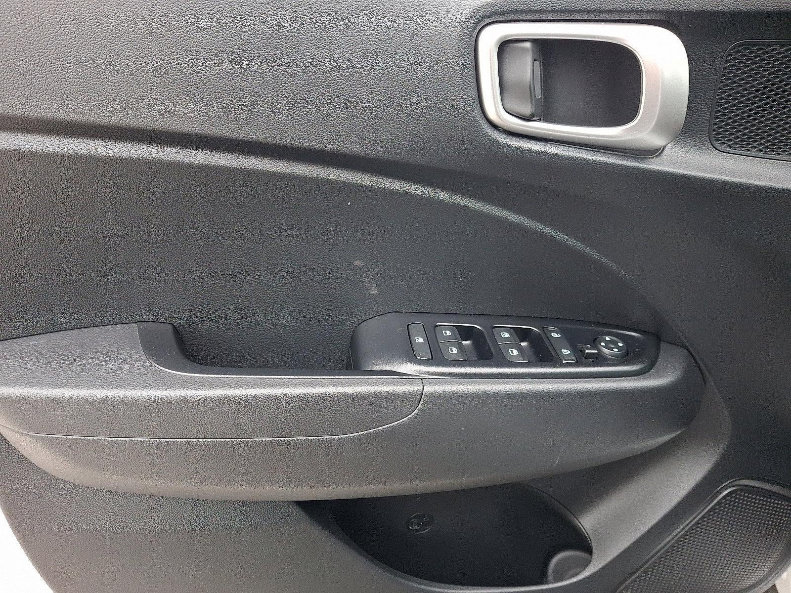 2022 Hyundai VENUE SEL IVT